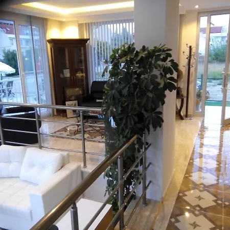 Otel Dolunaydın Side