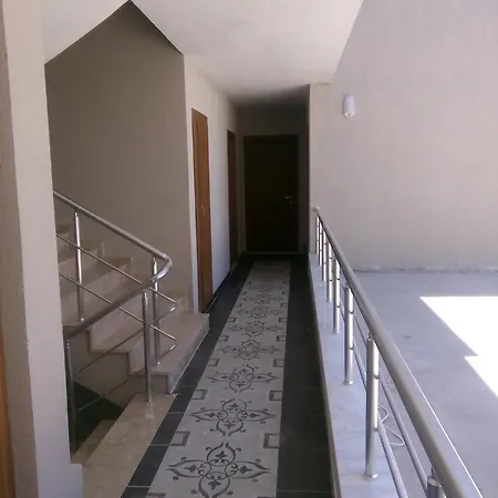 Dolunaydin 3* Sidé